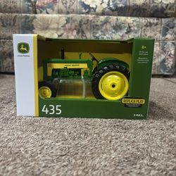 2024 ERTL 1:16 John Deere 435 Diesel  Diecast Tractor NEW!