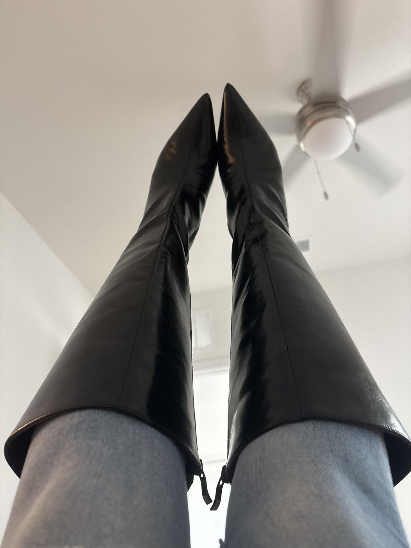Black Boots