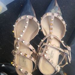 Black & Gold Rockstud Womens VALENTINO Heels Size 6