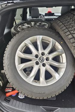 Snow Tires - Bridgestone BLIZZAK DMV2 Tires $300 OBO