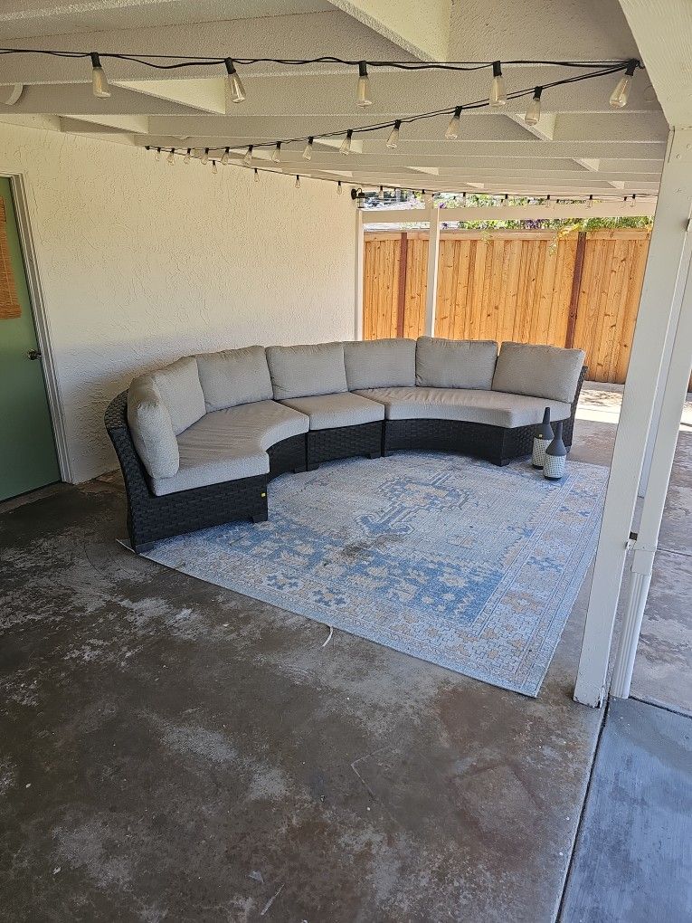 Outdoor Sectional Modular Wicker Couch With Cushions