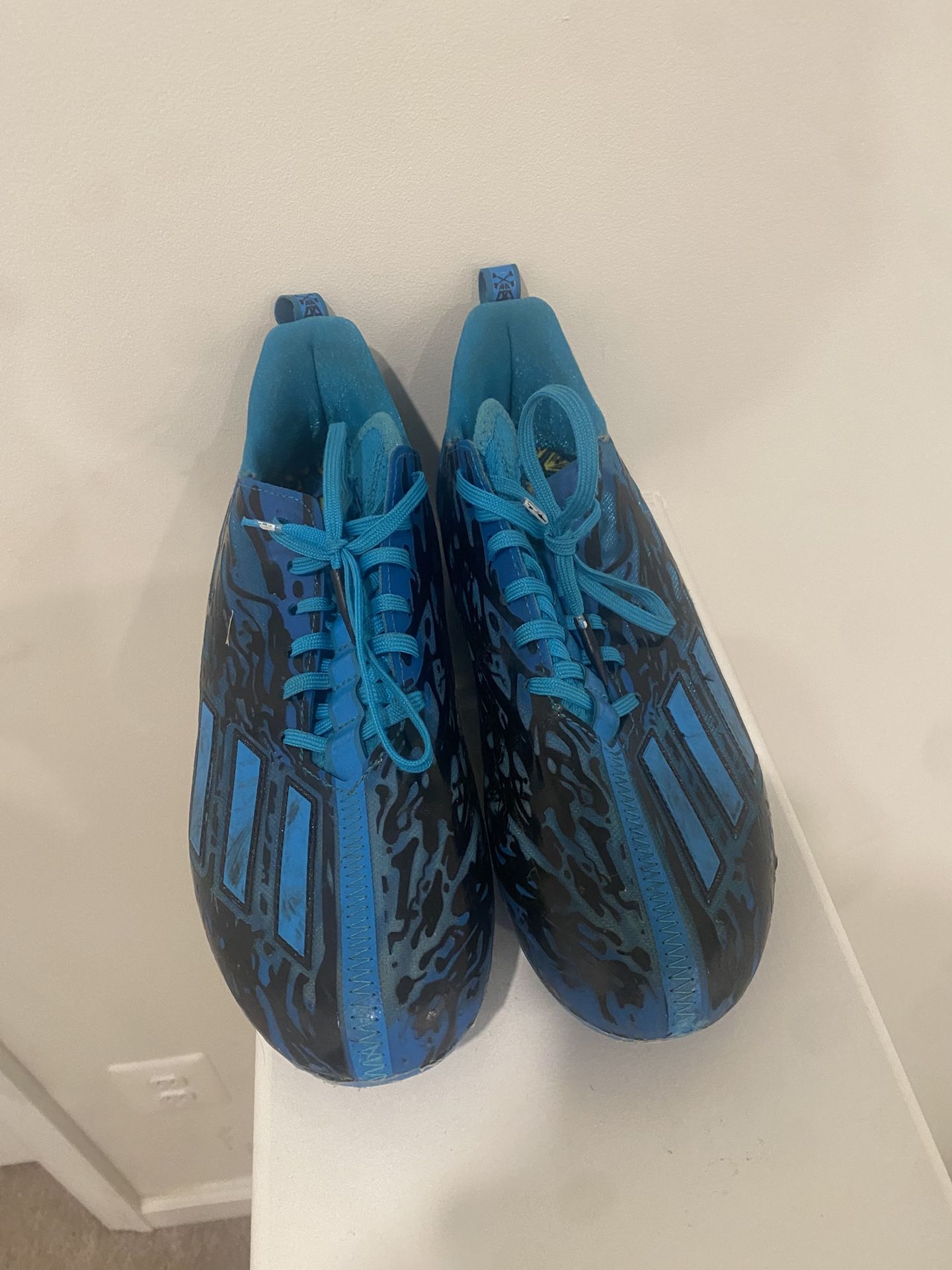Adidas Cleats Size 9