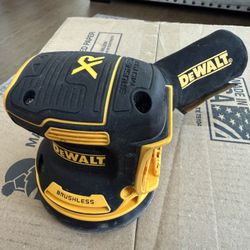 DeWalt 20V MAX XR Cordless Brushless 5 in. Random Orbital Sander (Tool Only)