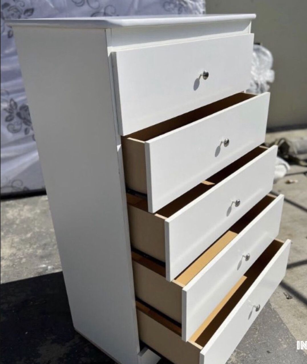 Five Drawers Rails Dresser