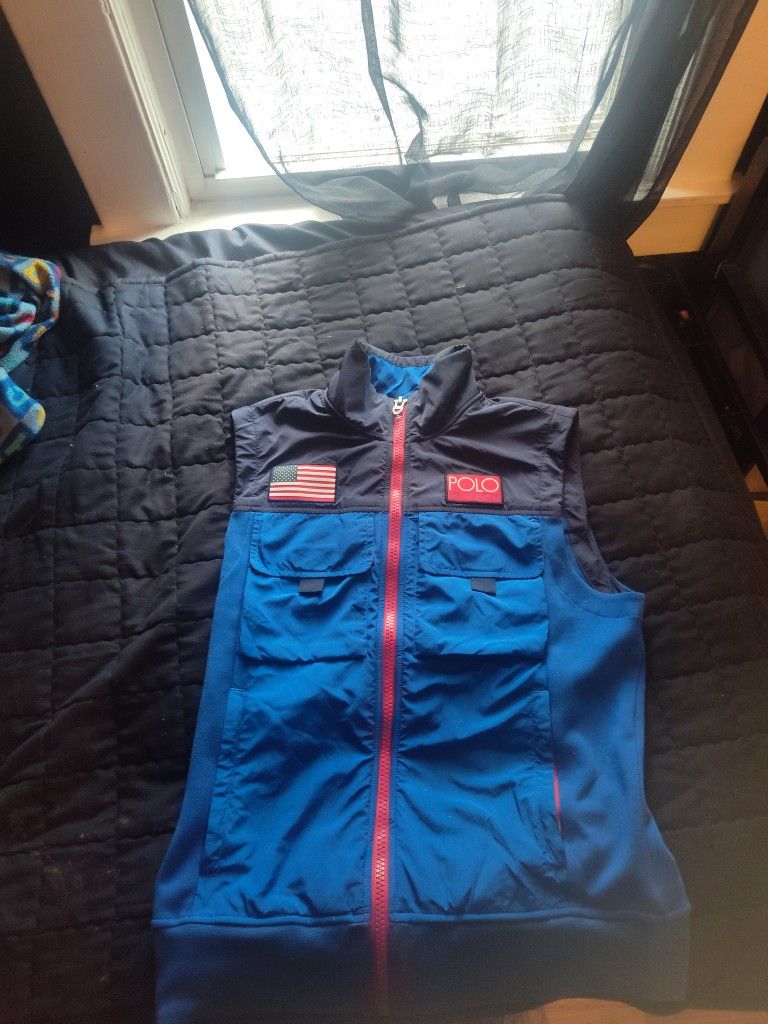 Selling Polo Jacket FOR 70 Large Brand New.