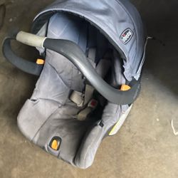 Chicco Key Fit Baby Stroller 20$$