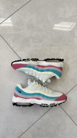 Nike Air Max ‘95 Golf Size 9