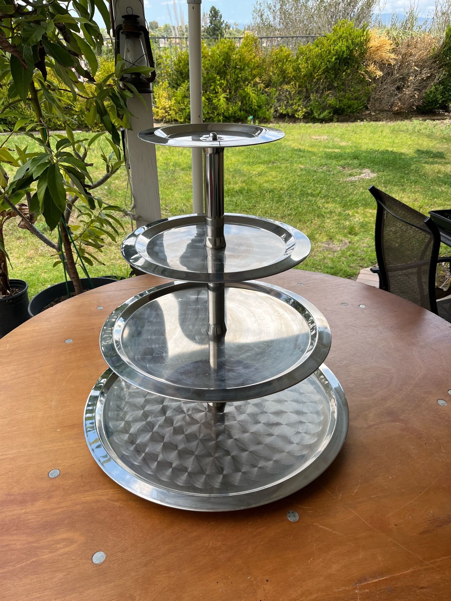 Stainless Steel Tierd Server