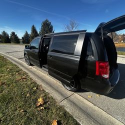 2017 Dodge Grand Caravan
