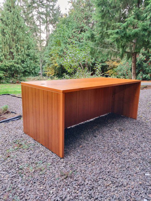 Large Dining Table/desk Sun Cabinet