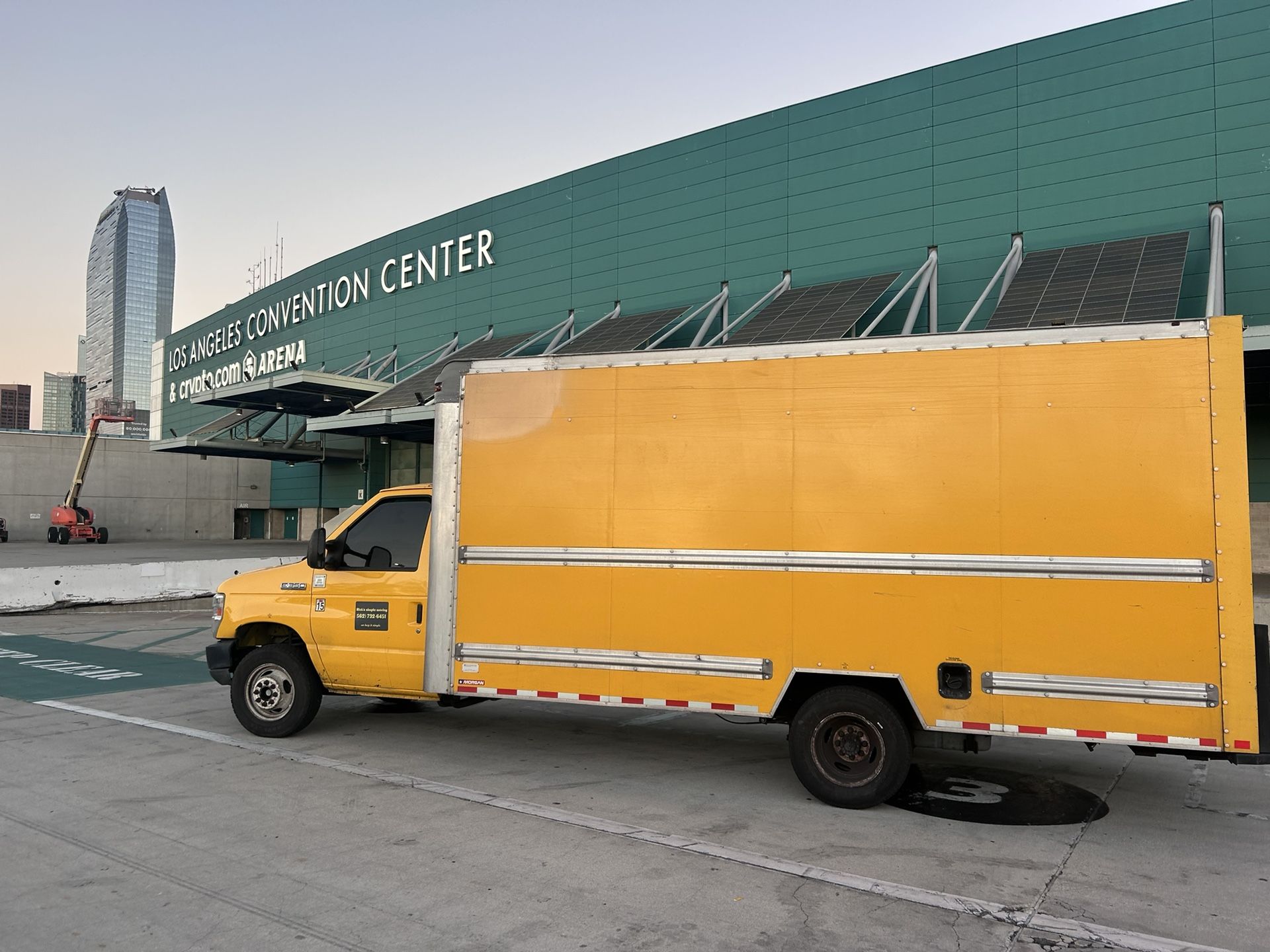 2019 Ford E350
