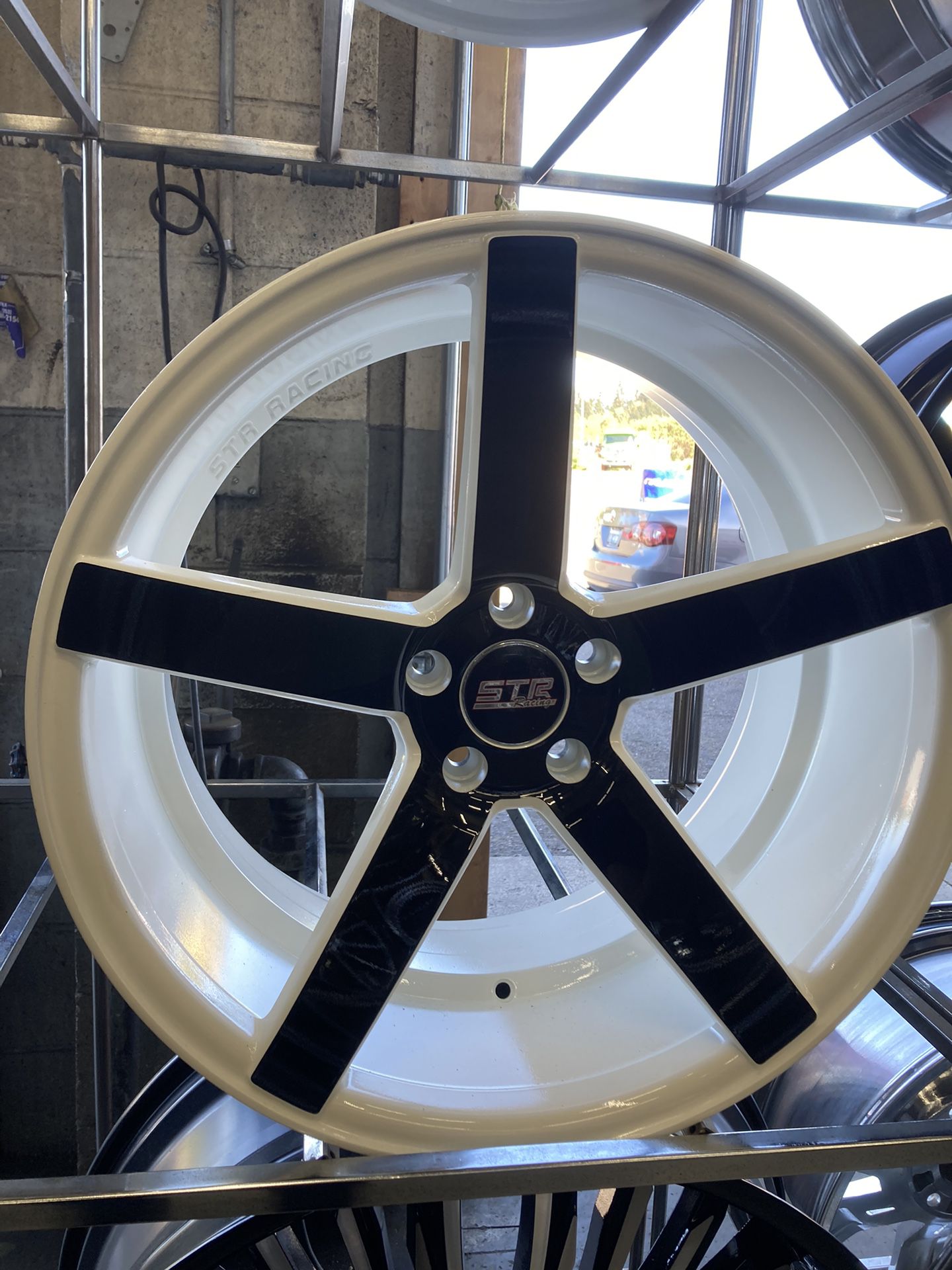 20” Staggered STR Gloss Black /White Rim And Tire Package 