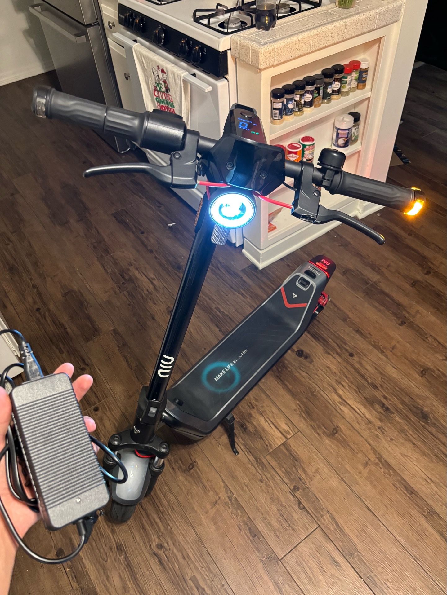 Electric scooter
