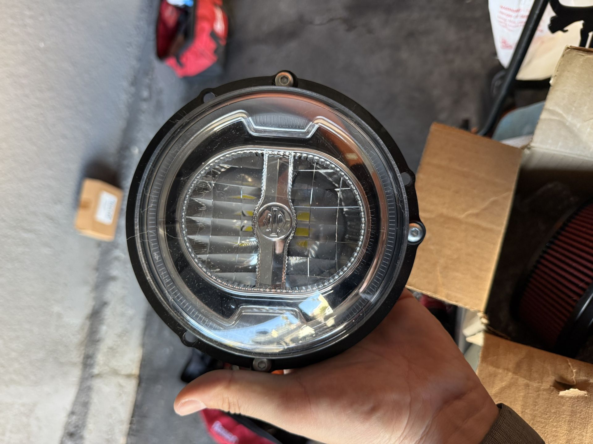 OEM HARLEY DAYMAKER HEADLIGHT 5.75in - Sportser Dyna STREET BOB LOW RIDER (contact info removed)5A