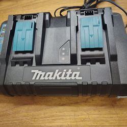 Makita dual fast charger