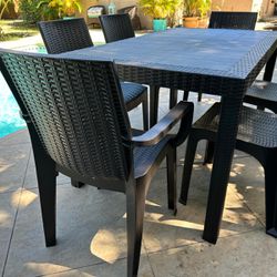 Outdoor -  Patio - Furniture - Set NEW 