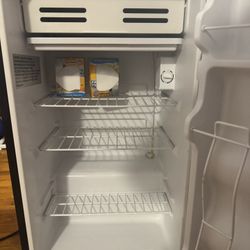 Arctic King Mini Fridge, 