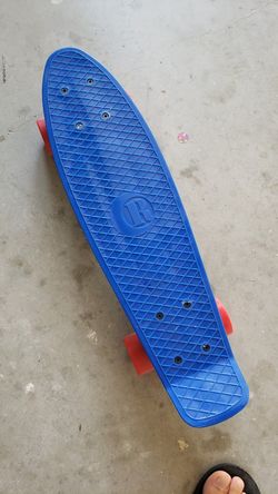 Penny board type skateboard. Never used.
