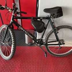 Cannondale M 500 Vintage Mountain Bike