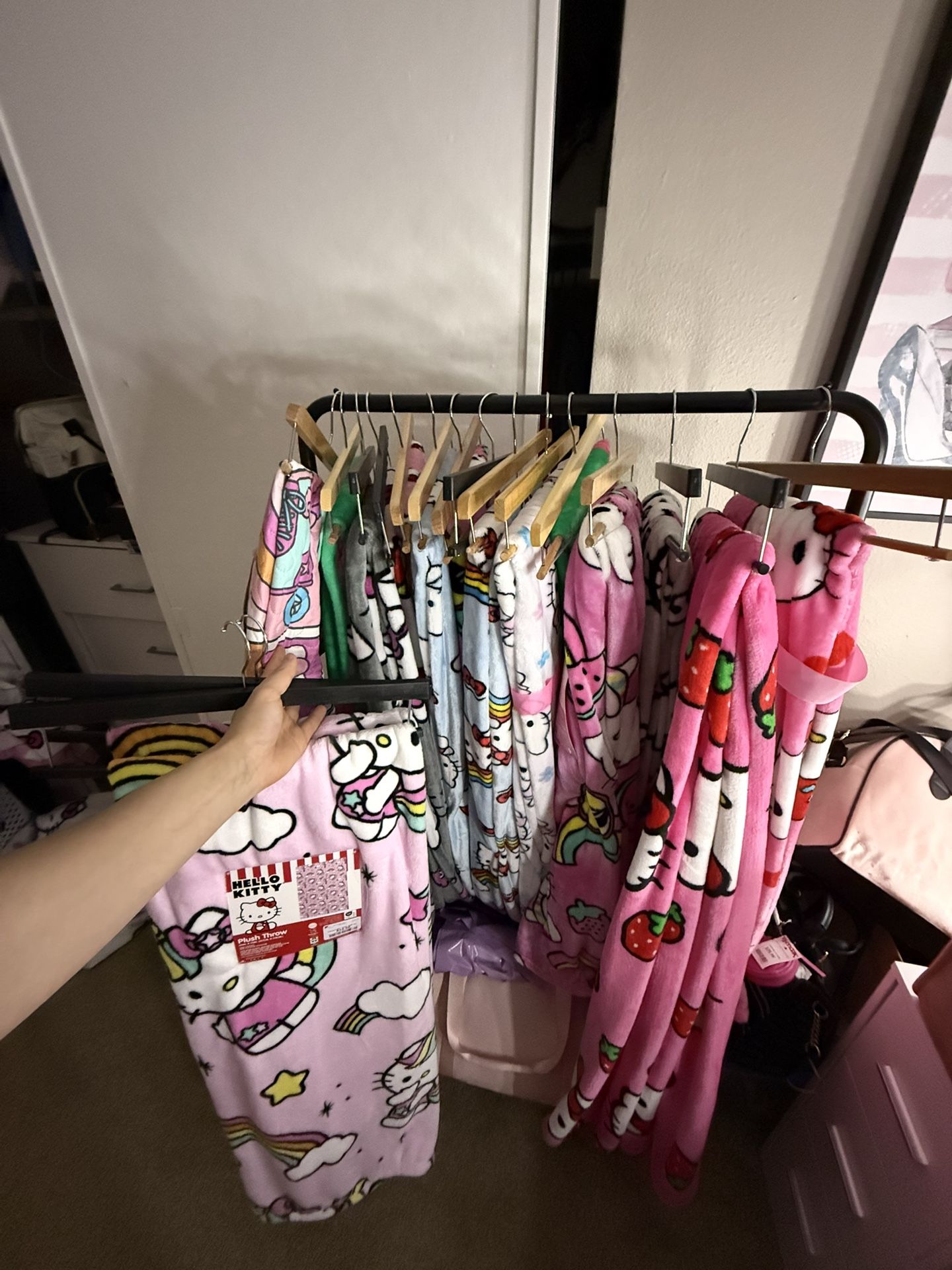 Hello kitty Blankets
