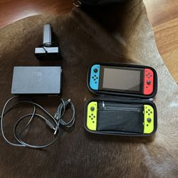 Nintendo Switch 