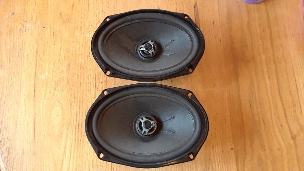 6x9 eclipse speaker