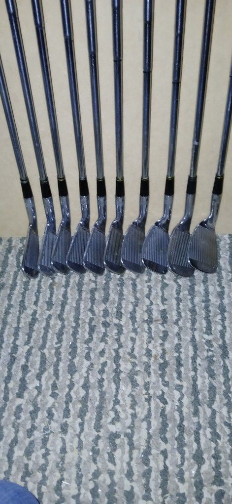 Wilson Staff Tour Irons