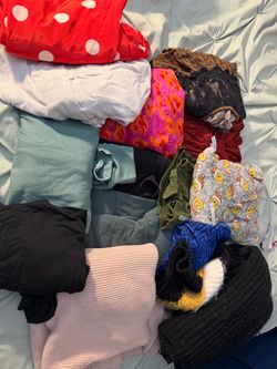 Mixed Women's Clothing Bundle Lot