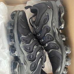 Air Vapor Max  Plus Brand New 