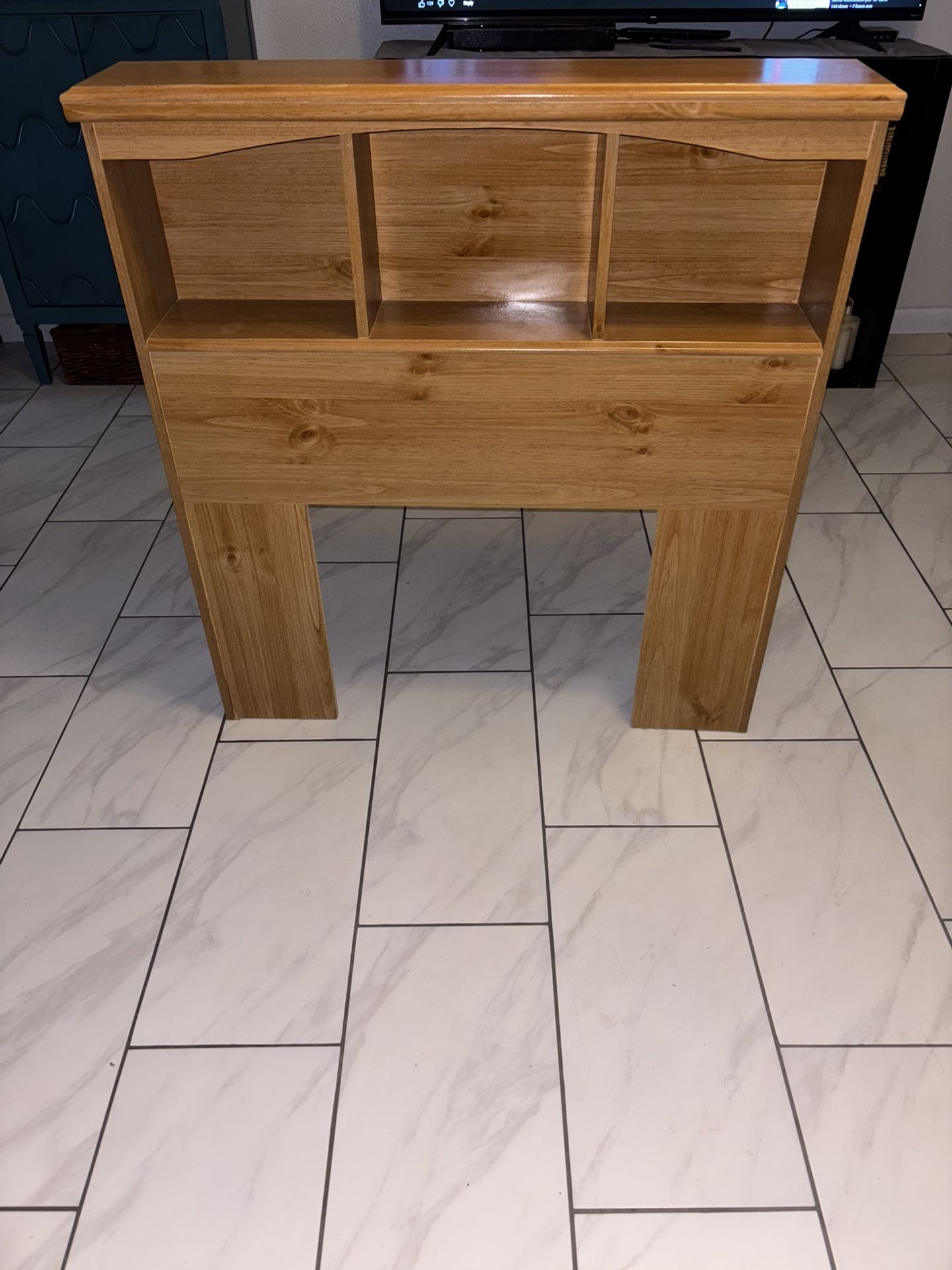 Head Board In Mint Condition!