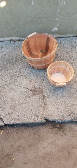 Holiday Decor Baskets