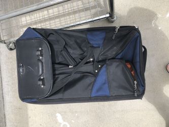 deluxe rolling duffel suitcase
