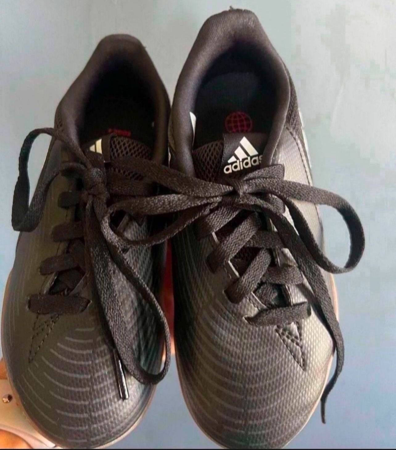 adidas Unisex Edge.4 Indoor Sala Soccer Shoe