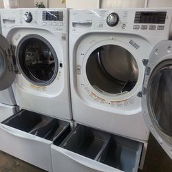 LG SET STEAM WASHER AND GAS DRYER JUMBO 