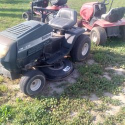 Bolens Riding Lawnmower  42 Inch 