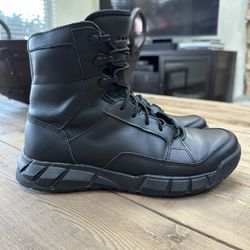 Like New Oakley SI Leather Tactical Military Field Light   “Assault” Combat Boots Size Men’s 6.5 Ladies 8