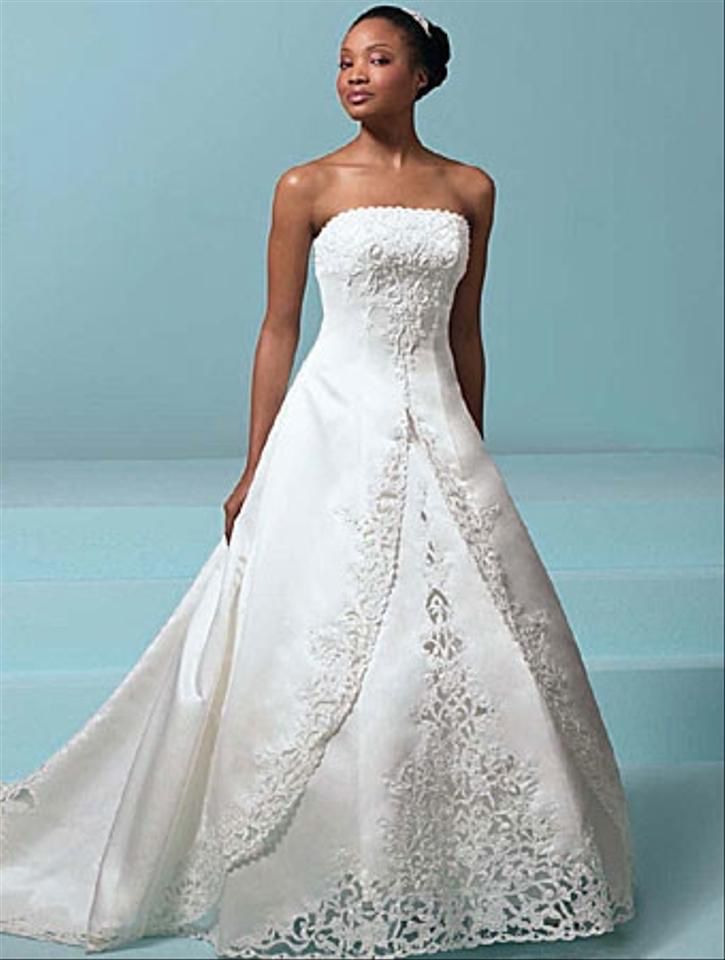 Wedding Dress (style 1840- Alfred Angelo)