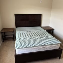 🔥 Quality Bed Set 🛏️ Headboard + Mattress + Box Spring – Great Condition