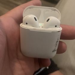 AirPods 