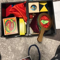 Melissa & Doug Deluxe Solid-Wood Magic Set With 10 Classic Tricks 