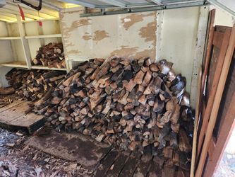 Seasoned Oak Firewood