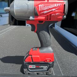 Milwaukee M 18 Impact Drill