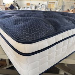 Queen Pillow Top Mattress