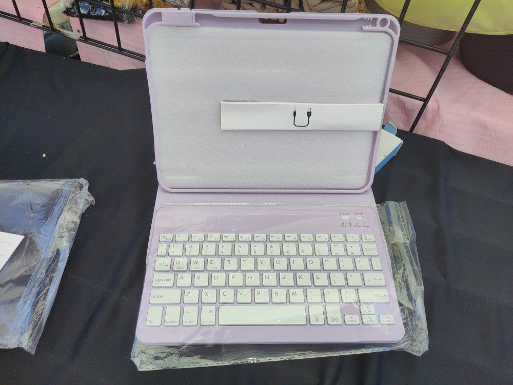 Cover Y Teclado Bluetooth Para Ipad