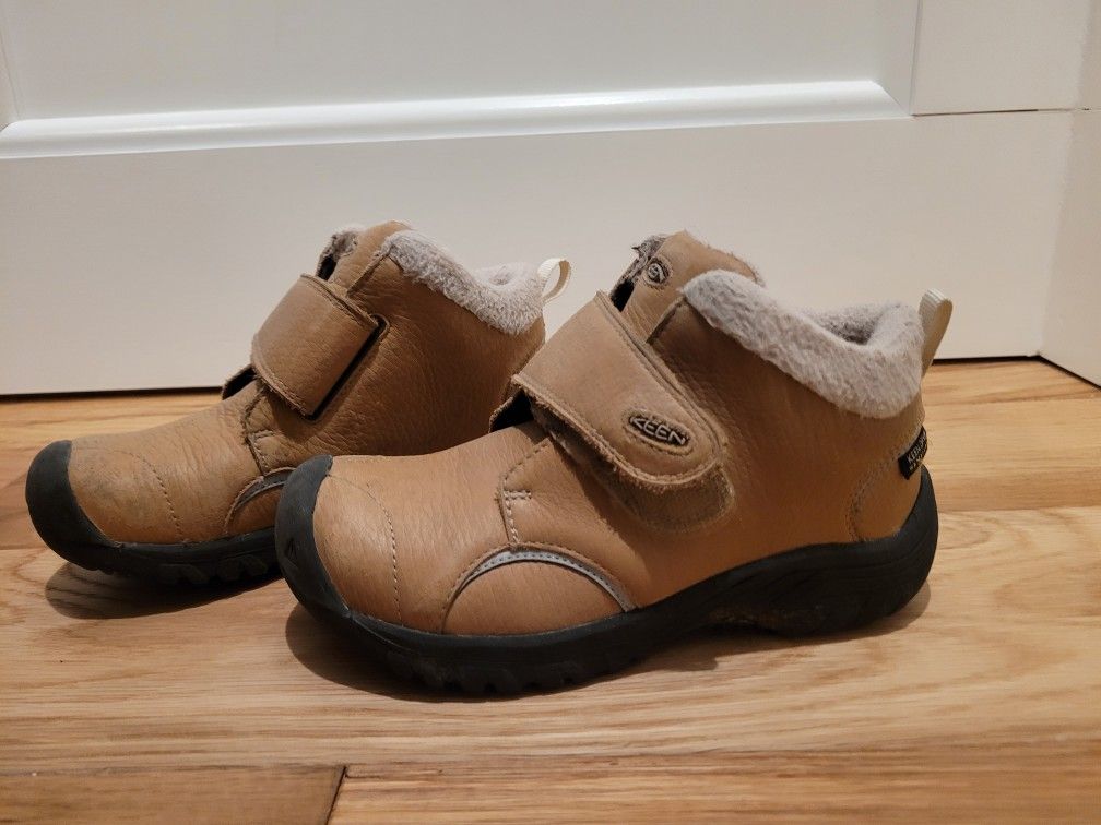 Keen Waterproof Genuine Letter Shoes 12