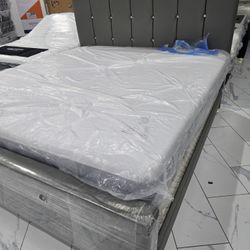 King Sizes Bed With Mattress 
