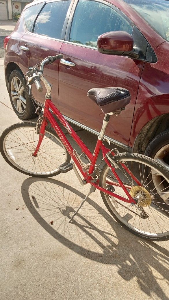 Trek Navigator 200 Woman's Bike