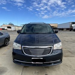 2014 Chrysler Town and Country