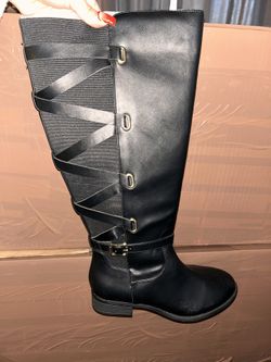Boots (Thalia Sodi)