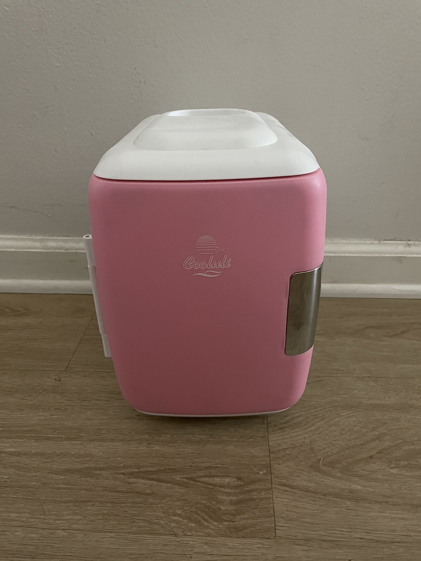Cooluli Skincare Mini Fridge for Bedroom - Car, Office Desk & Dorm Room - Portab